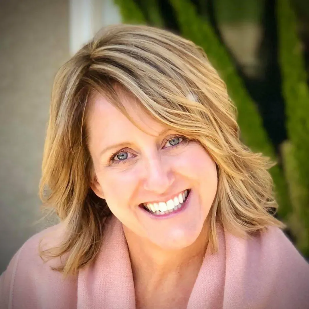 Lori Ciaccio, Secretary